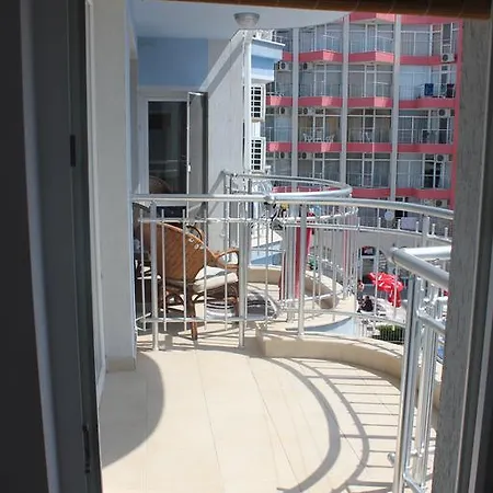 شقة In Sunny Dream Apartcomplex *